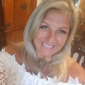 Meet your Posher, Tina